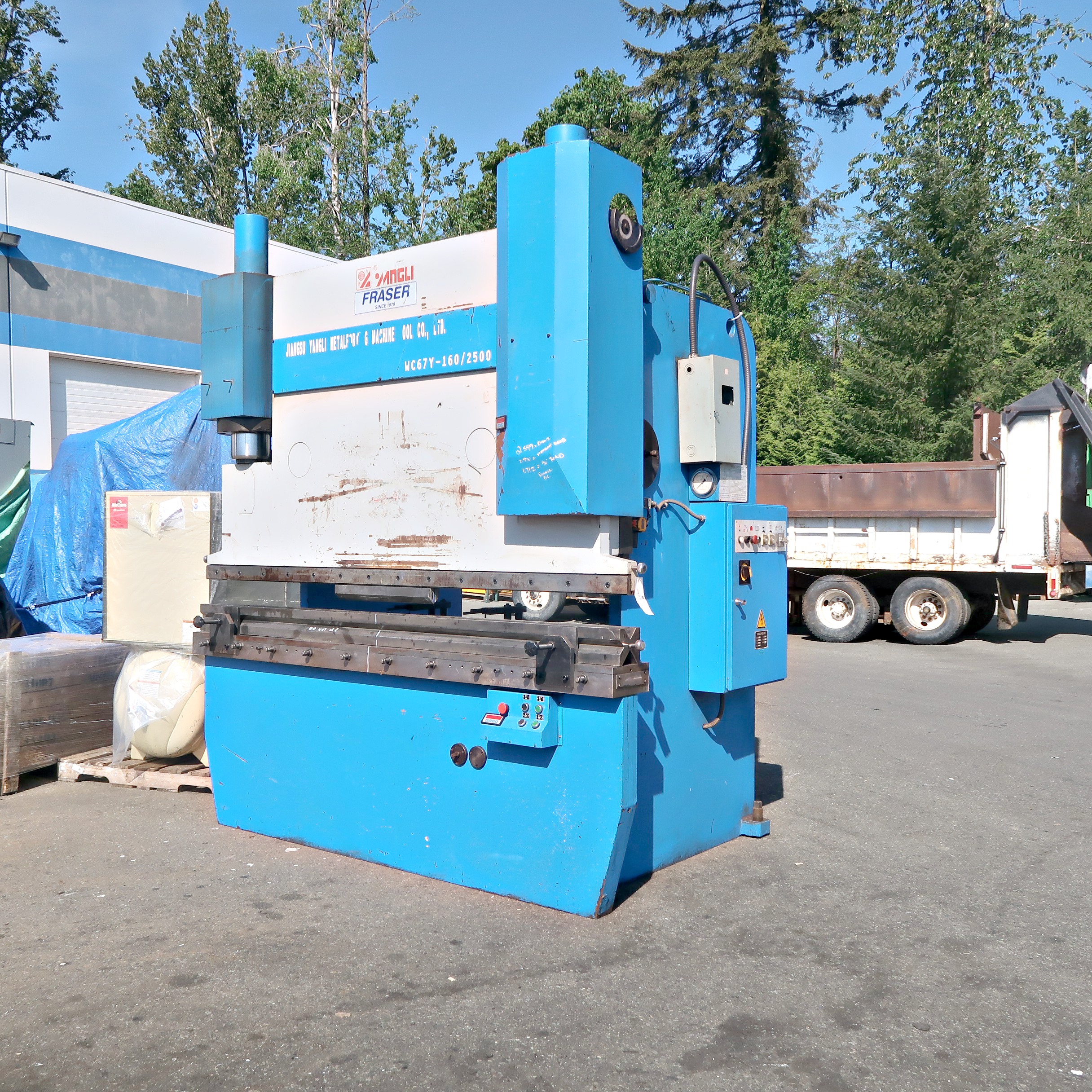 Used YANGLI Hydraulic Press Brake, Buy Sell Equipment