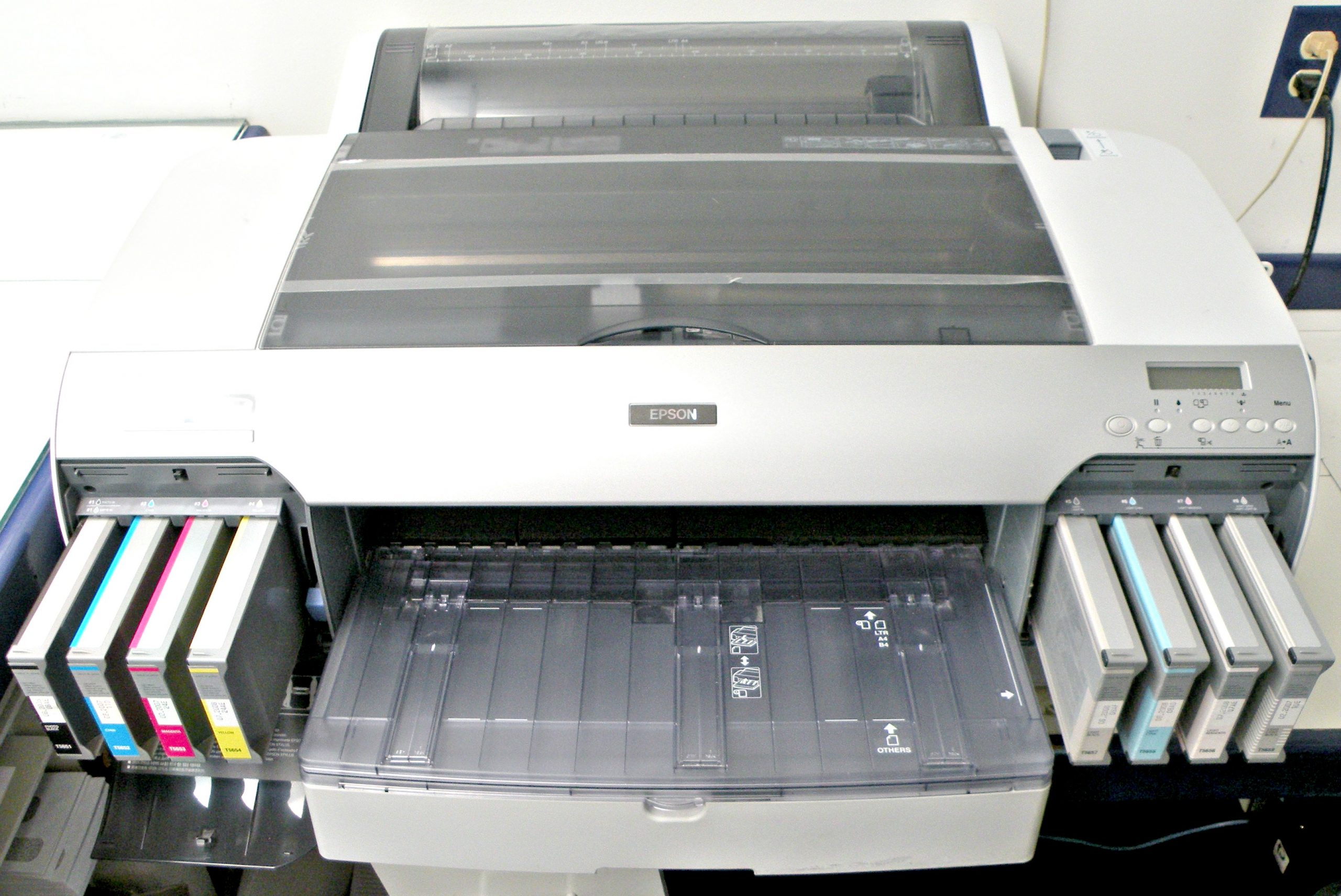 Epson Stylus Pro 4800 K122A 17″ Color Printer (used) Item # UPE-13 (NY)