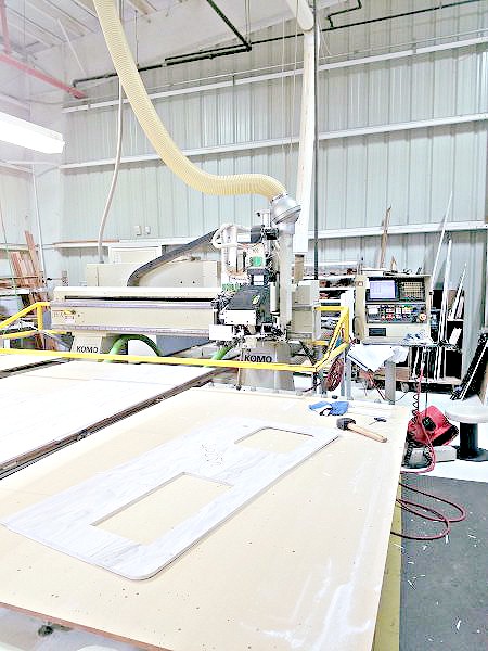 KOMO 508 MACH I CNC Router with ATC and Boring 5′ X 8′ (used) Item URE-4
