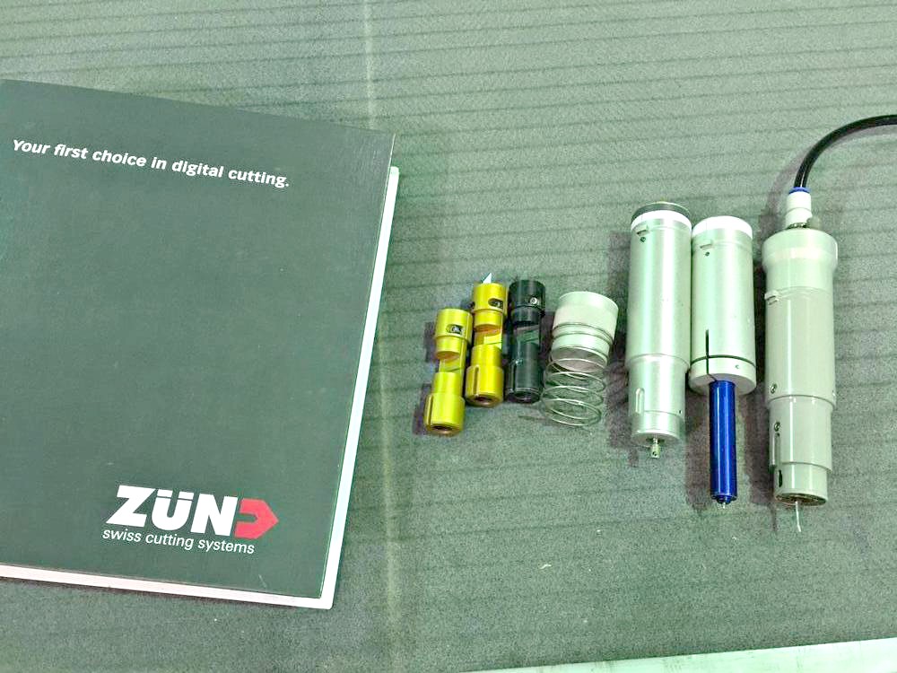 Zund G3 Digital Flatbed Cutter (Used) Item # UFE-C1713
