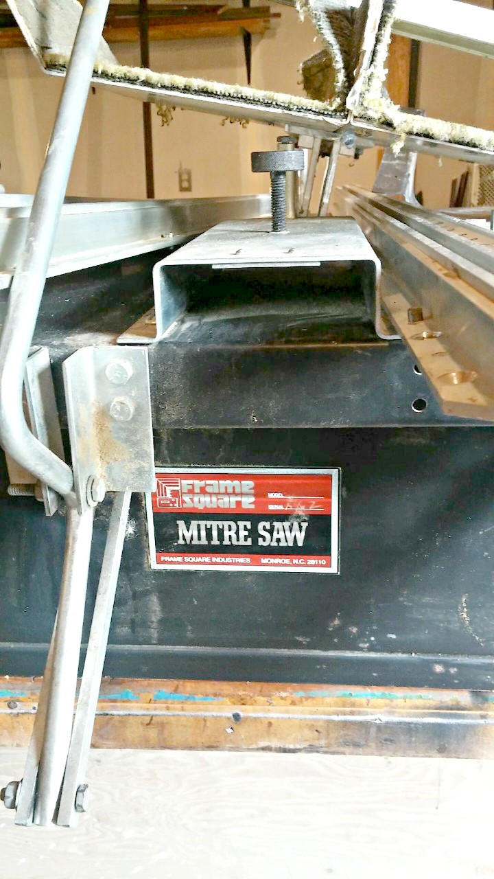 Frame Square Mitre Saw (used) Item # UFE-3197