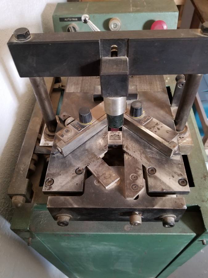 Cassese 276 Joiner (used) Item # UFE-3238 (WI)