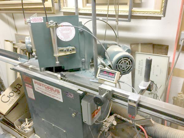Pistorius EMN12 Double Miter Saw (used) Item # UFE-3245 (New Jersey)