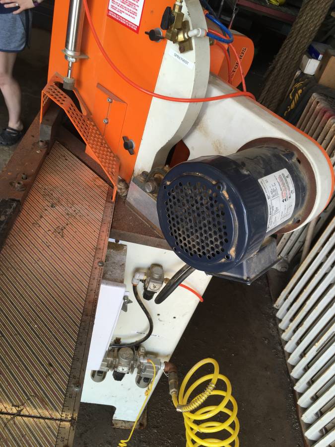 Pistorius EMN-14 Double Mitre Saw (used) Item # UFE-3256 (Minnesota)