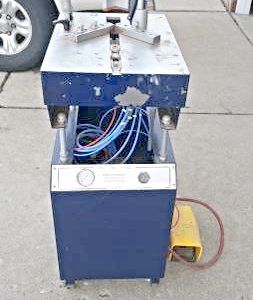 ITW AMP Mitre-Mite VN42 Underpinner (used) Item # UE-022720C (Illinois)