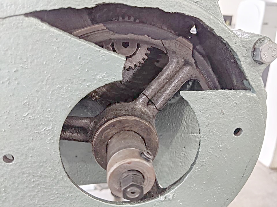 Potdevin Z32 Hot Gluer (used) Item # UE-031120A (Pennsylvania)