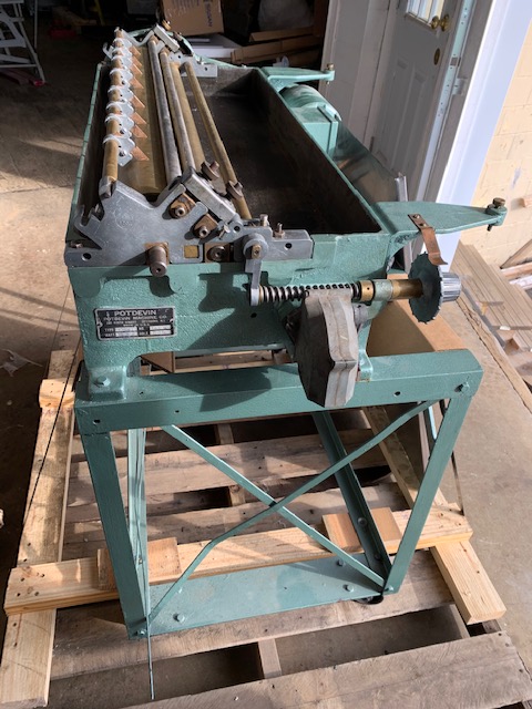 Potdevin Z32 Hot Gluer (used) Item # UE-031120A (Pennsylvania)