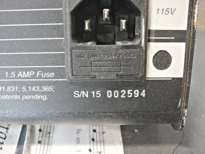 Reliant 1500 Universal Friction Feeder (Used) Item # UE-030320F (North Carolina)