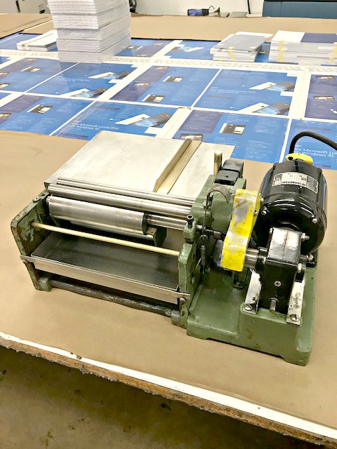 Potdevin 6″ Cold Edge Gluer (used) Item # UE-050420C (Texas)