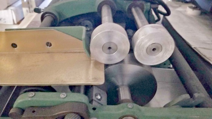 Potdevin Edge Gluer (used) Item # UE-062220A (Michigan)