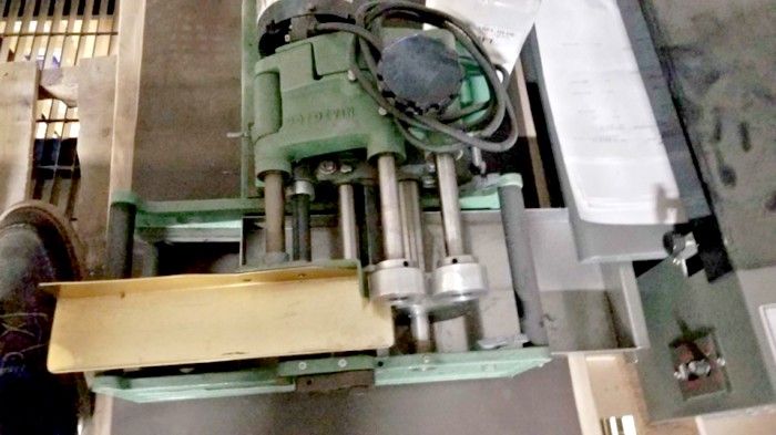 Potdevin Edge Gluer (used) Item # UE-062220A (Michigan)