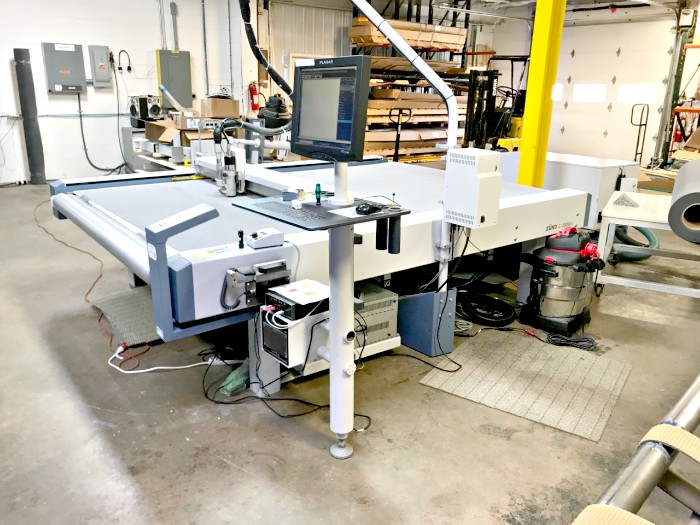 Zund L-2500 Flatbed Cutter / Router Conveyor (used) Item # UE-060920E (Wisconsin)