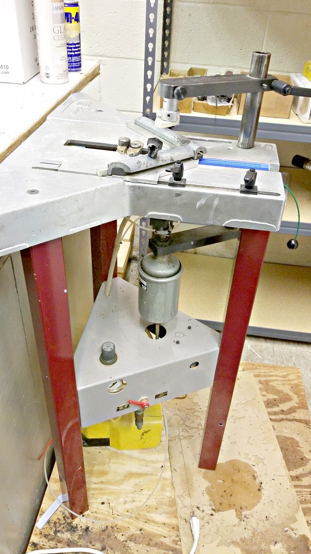 Picture Framing Equipment Lot: Cassese CS89 Frame joiner Vnailer Underpinner for Sale, ITW AMP Miter Disc Sander, Jun Air Compressor(used) Item # UE-072420A (Ohio)
