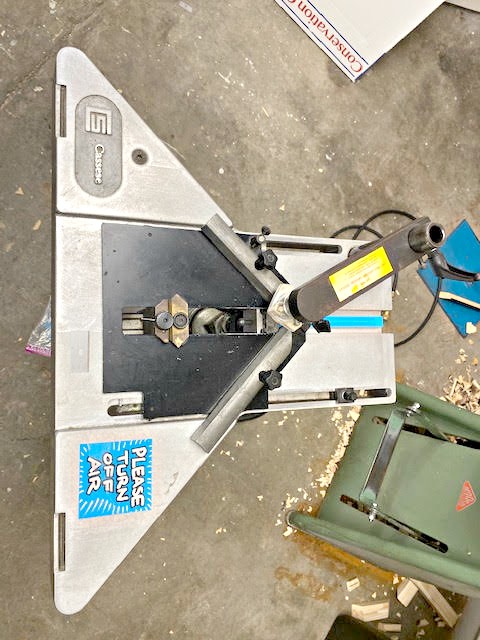 Cassese CS89 Frame Joiner (used) Item # UE-082820A (Missouri)