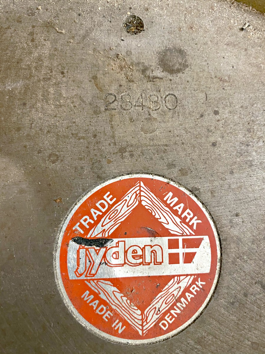 Picture Framing Equipment Lot: Jyden Choppers & Mitre Mite VN2+1 Vnailer (used) Item # UE-081320A (Georgia)