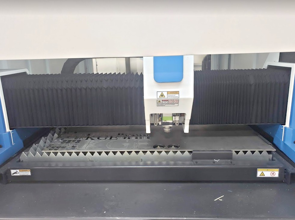 Custom IPG 1500W CNC Fiber Laser Machine (Used) Item # UE-090920B (Arizona)