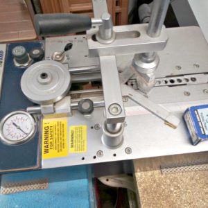 ITW AMP Mitre Mite VN2+1 Vnailer  (used) Item # UE-090920G (California)