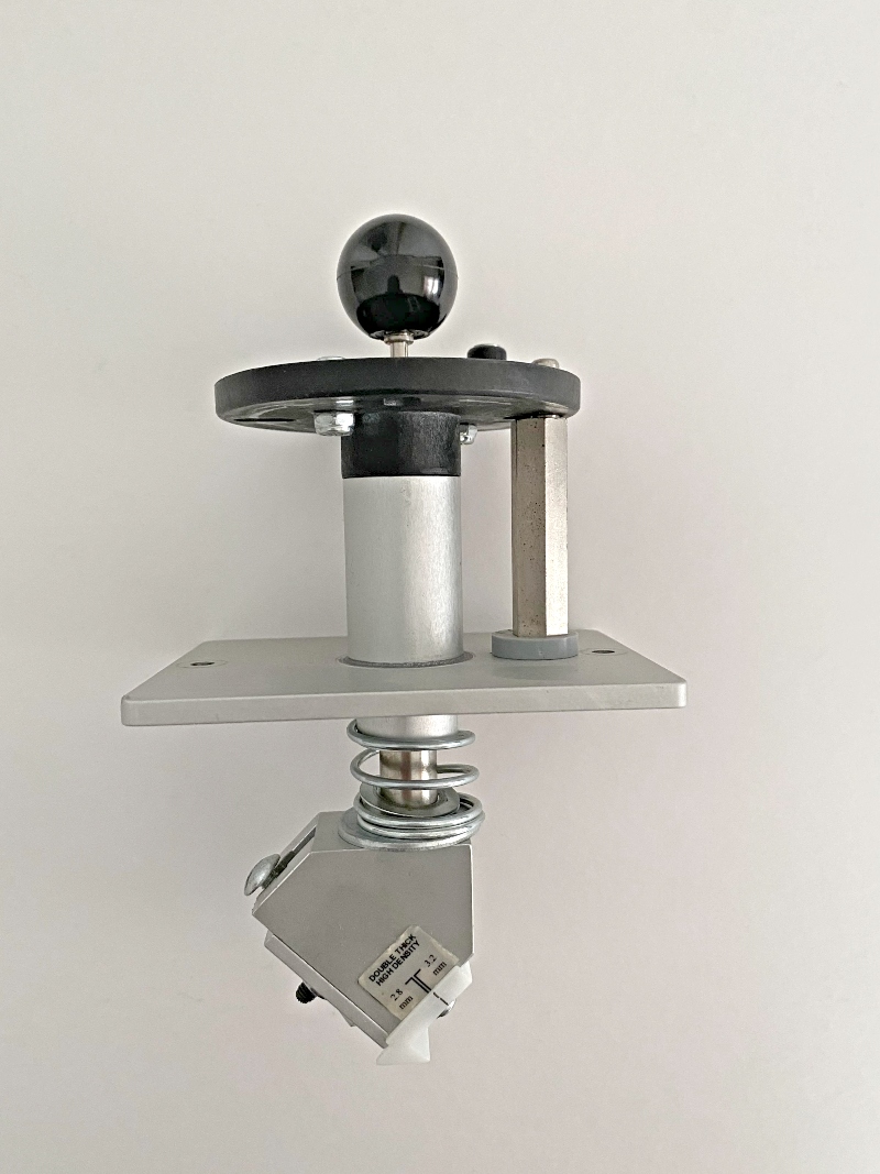 Used Esterly 4060 Speed Mat Cutter for Sale, Framing Equipment