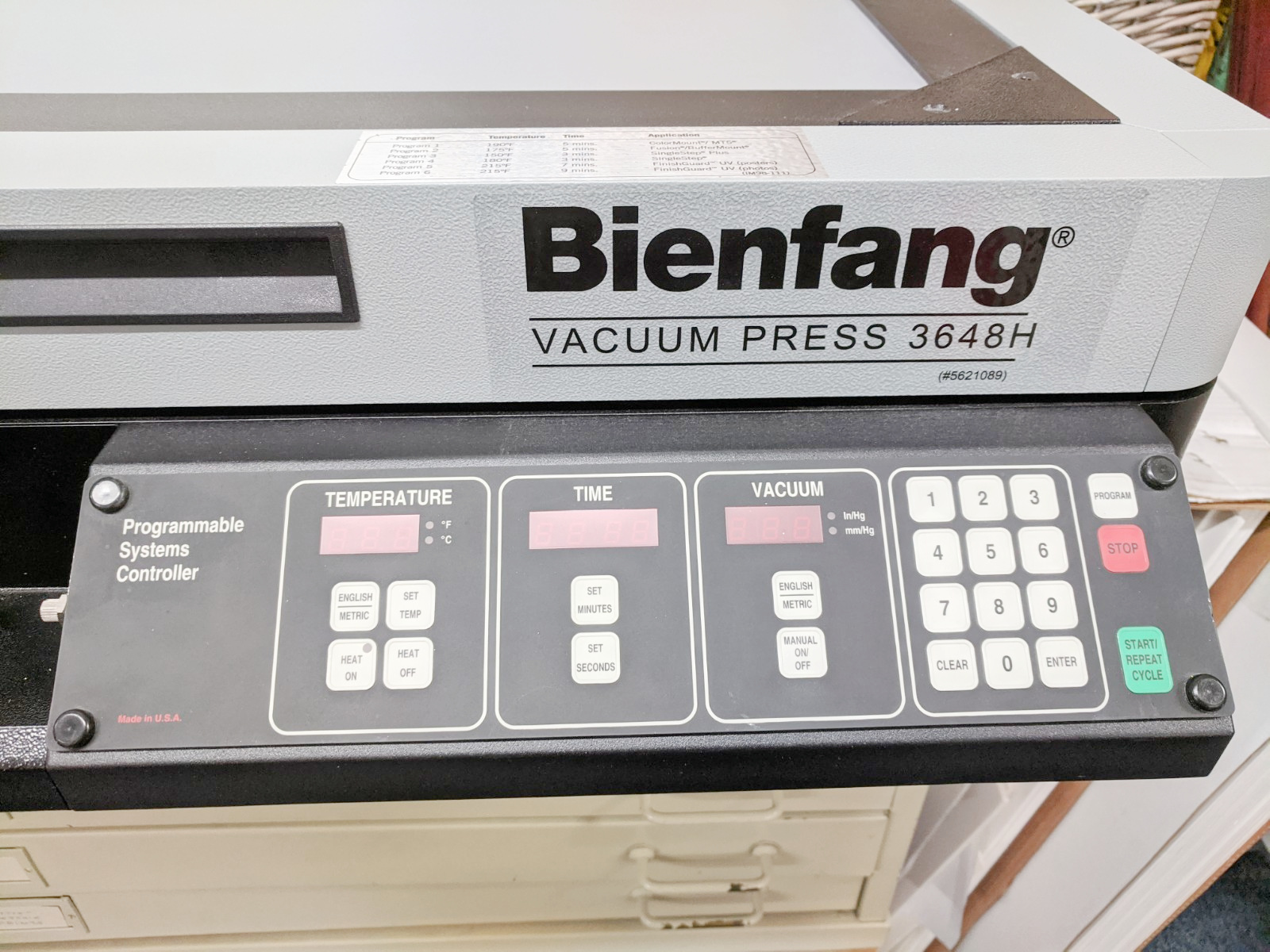 Wizard 9000 CMC Mat Cutter & Vacuseal 3648H Vacuum Press