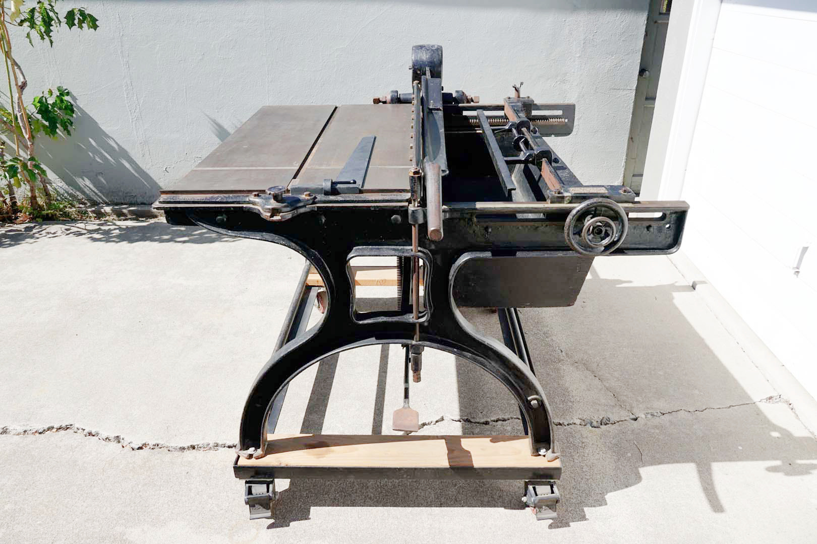 Jacques 45" Board Shear, Metalworking Machinery