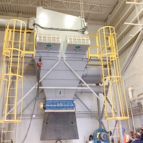 AQC Large Indoor or Outdoor Dust Collector (used) Item # UE-011822M (Canada)