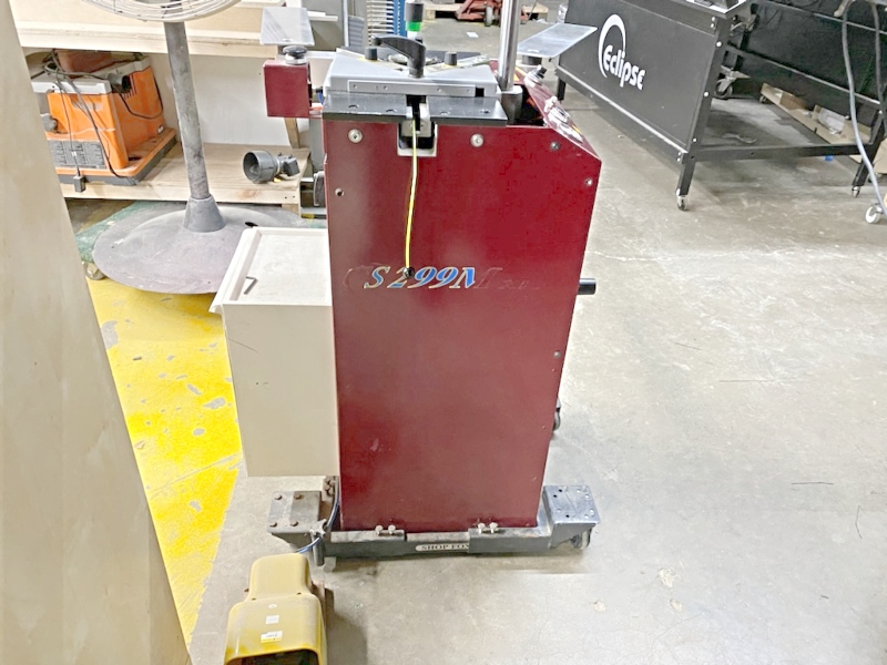 Equipment Lot: Cassese CS939 Double Miter Saw & Cassese CS299M Frame Joiner (used) Item # UE-021921B (New York)