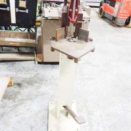 Corner Rounder Machine (used) Item # UE-013122E (North Carolina)