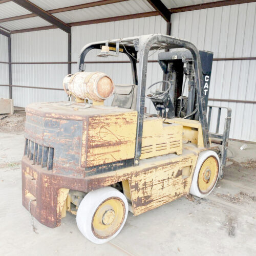 Caterpillar Model T-125D LP Gas Forklift (used) Item # UE-020422F (Ohio)