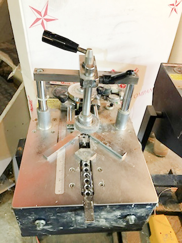 Equipment Lot: ITW AMP VN2+1 Vnailer, Fletcher 3000 Cutter & Double Dewalt Miter Chop Saw with Phaedra Measuring System (Used) Item # UE-020422G (New York)