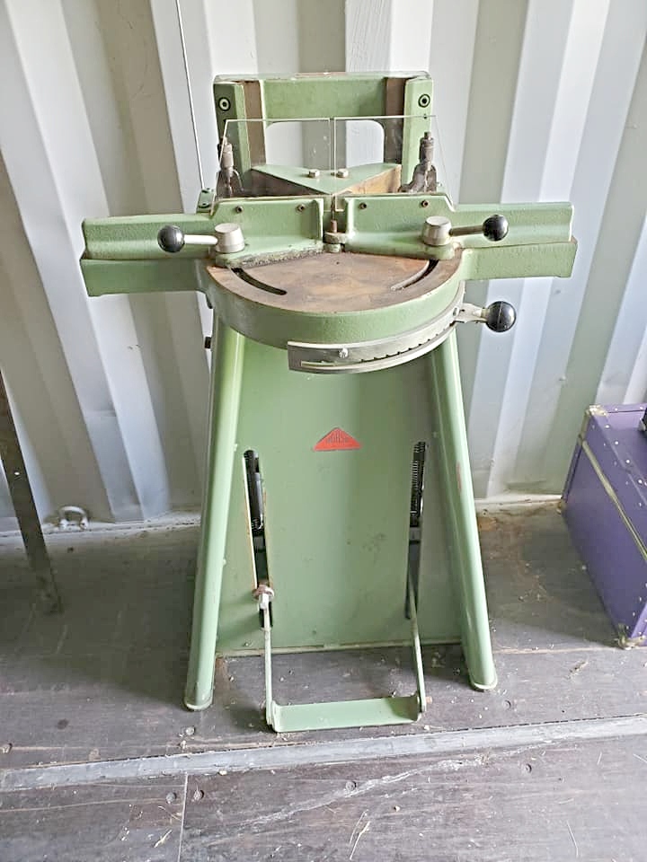 Morso Foot Operated Chopper (Used) Item # UE-010621G (Ohio)