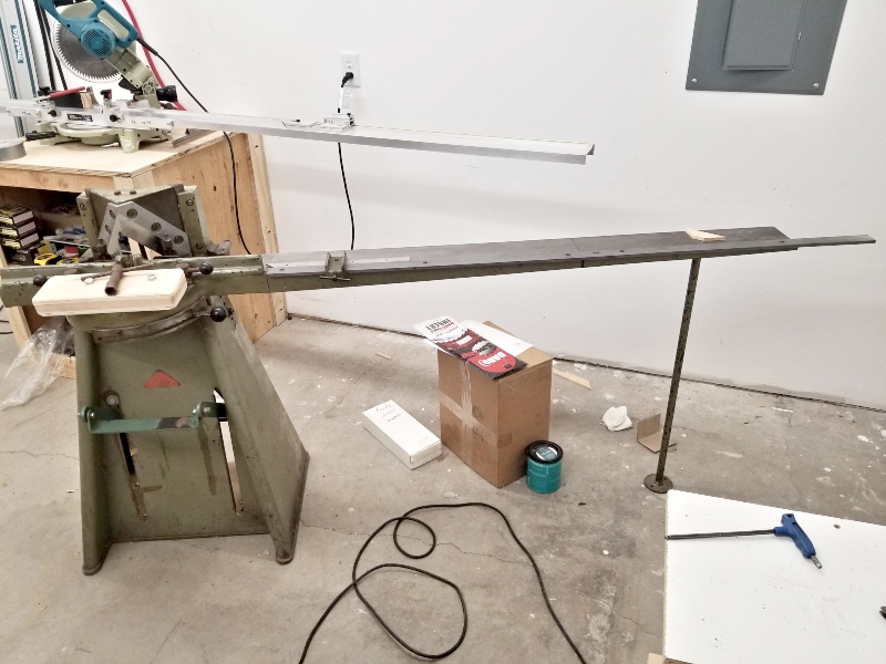 Picture Framing Equipment Lot: Mitre Mite VN2+1 Vnailer & Morso Chopper (used) Item # UE-112720A (New York)