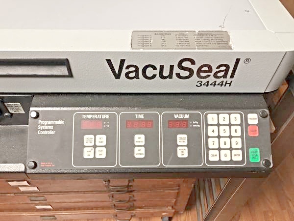 Vacuseal 3444H Vacuum Dry Mount Press (used) Item # UE-122820E (Washington State)