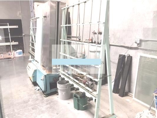 CR Laurence Vertical Glass Washer (used) Item # GM-9 (CA)