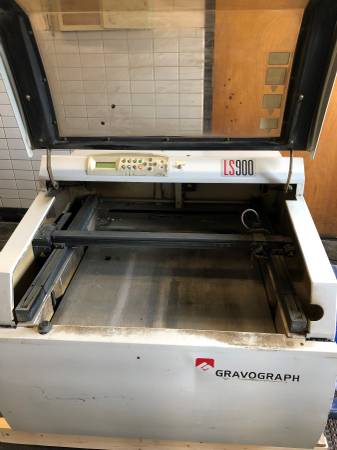 Gravograph LS900 Laser Engraver (used) Item  UE-43