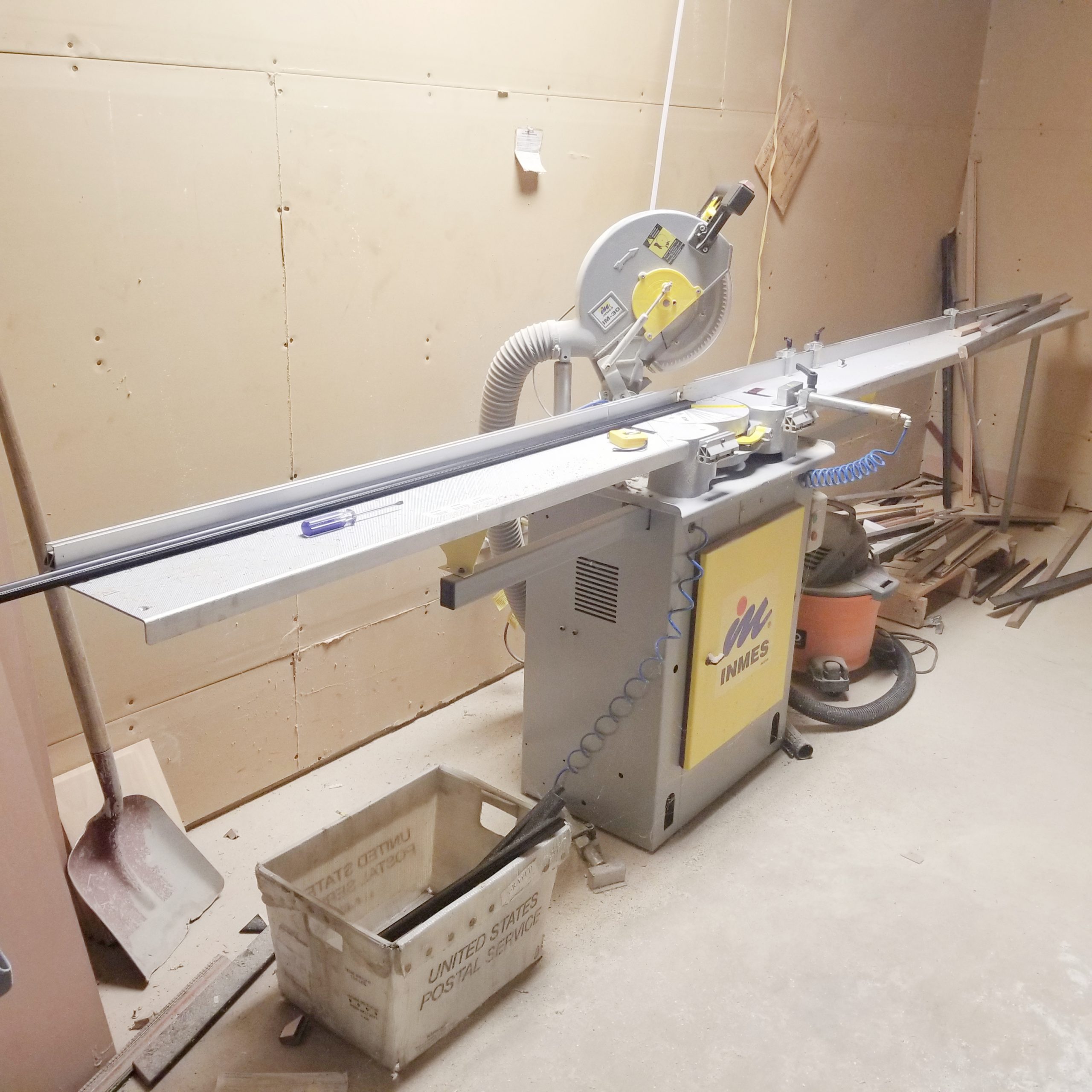 Equipment Lot: Cassese CS200 Underpinner, Inmes Saw, Esterly Cutter & Milwaukee 6410 Panel Saw (used) Item # UE-072121A (New Jersey)