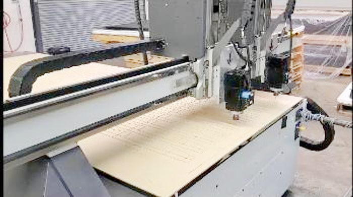 Multicam M304 CNC Router (used) Item # UE-120121D (Wisconsin)