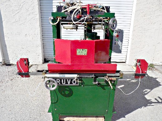 Ruvo 2200 ? Stair Stringer Router Machine (used) Item # UDM-2 (Florida)