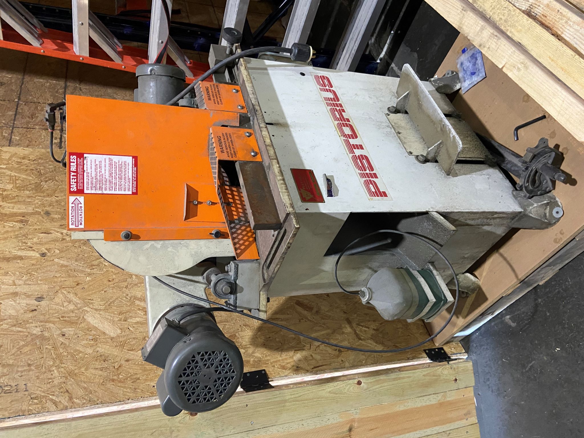 Equipment Lot: Fletcher – Terry Substrate FSC Cutter, Pistorius EMN-14 Double Miter Saw, & Gerber CNC 4×8 Flatbed Router (Used) Item # UE-110121B (Kansas City, KS)