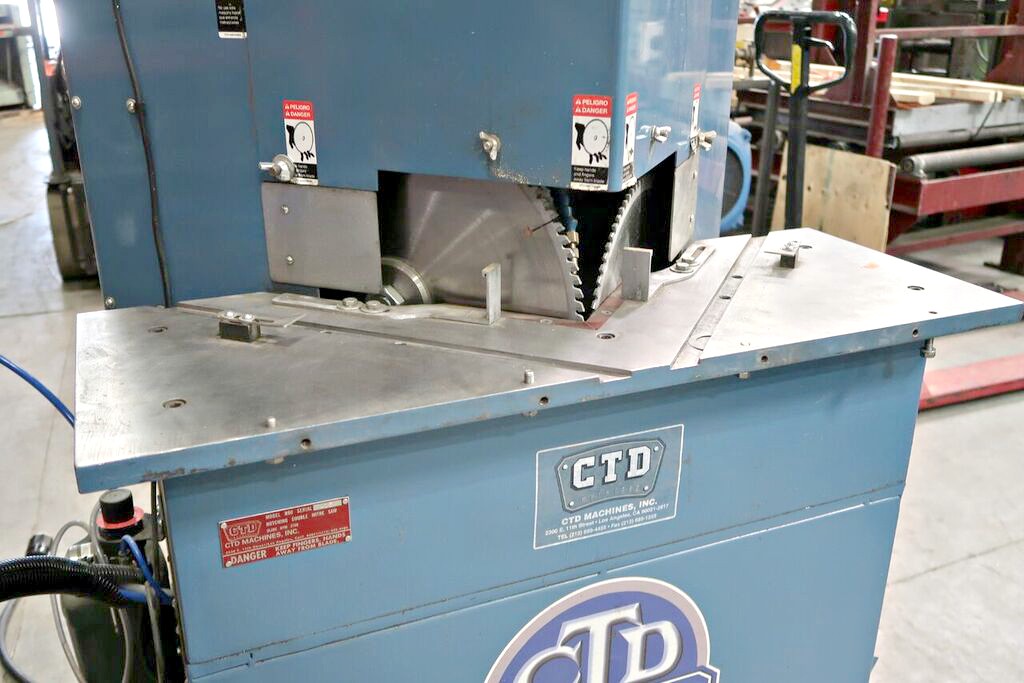 CTD N90 Double Mitre Notching Saw (used) Item # UFE-3080