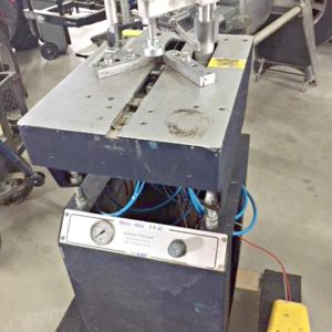 ITW AMP VN42 Underpinner (used) Item # UFE-3111