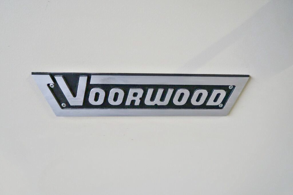 Voorwood L73 Contour Foiler (used) Item # UGW-2 (Canada)