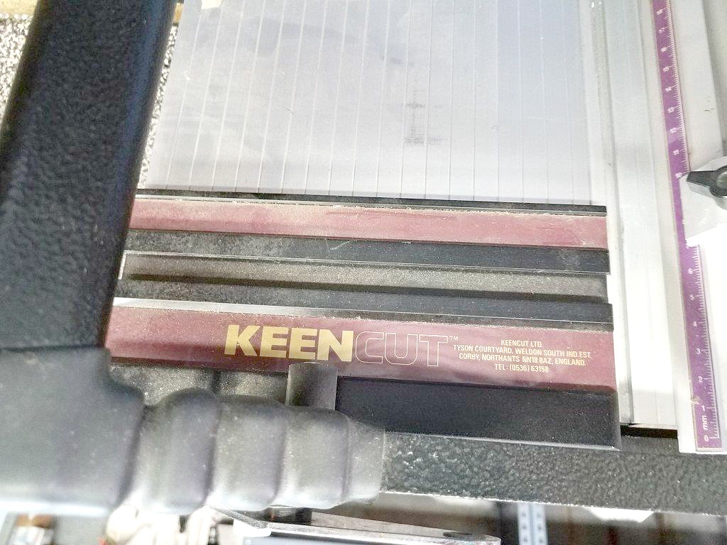 Keencut 48″ Mat Cutter (used) Item # UFE-C1435 (NJ)