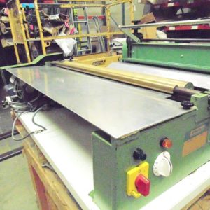 Gluefast 32" Colonel Hot / Cold Gluer (used) Item # UFE-M1664 (NC)