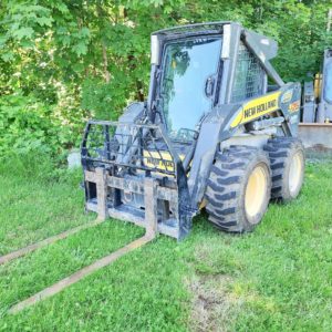 New Holland L175 Skid Steer Loader (Used) Item # UE-083121A (Canada)