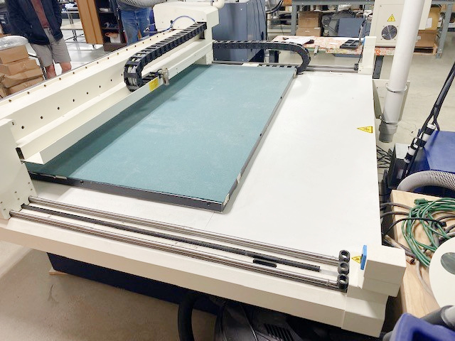 Gerber M3000 Routing & Cutting Table (used) Item # UE-101221B (Washington State)