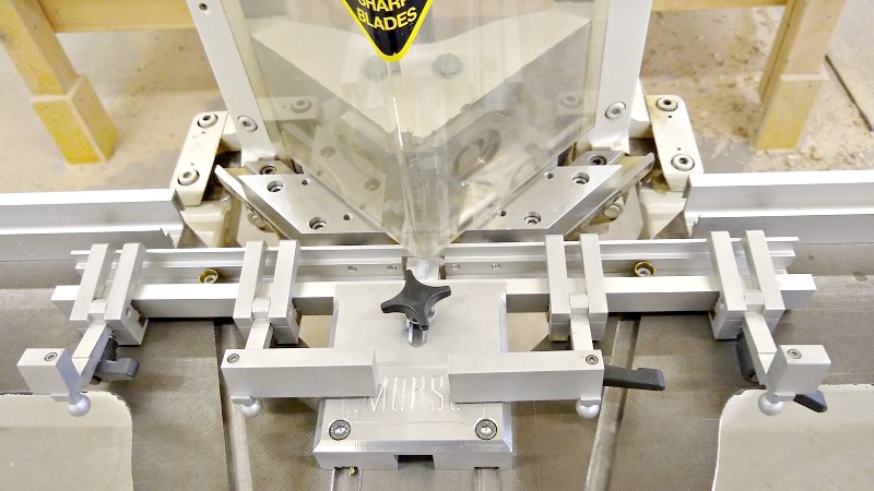 Hoffmann NFXL Notching Machine (used) Item # UFE-3248 (Canada)