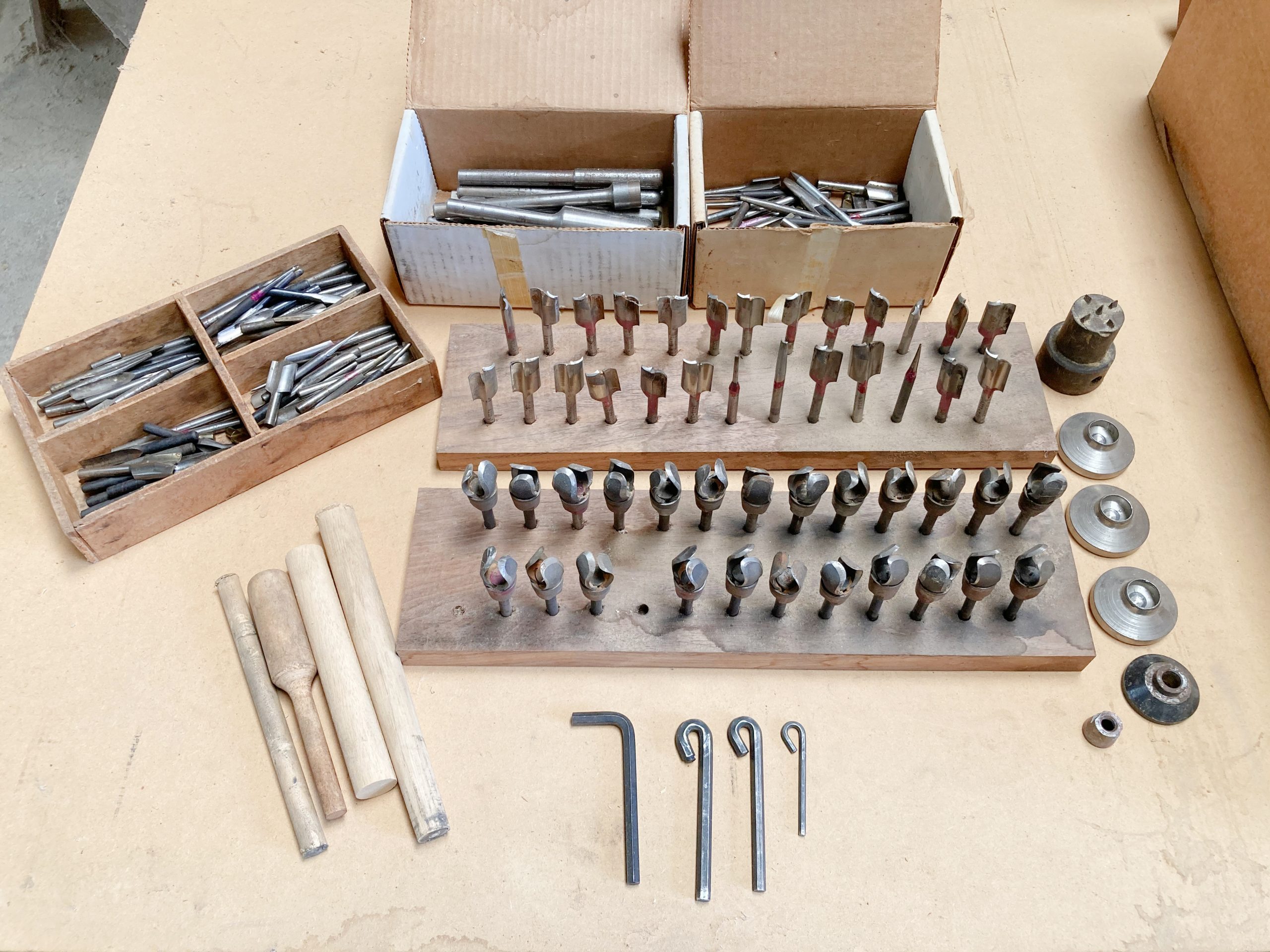Equipment Lot: Terrco Northstar Wood Carving Machine, Zeks Dryer & Supplies (Used) Item # UE-080421A (Texas)