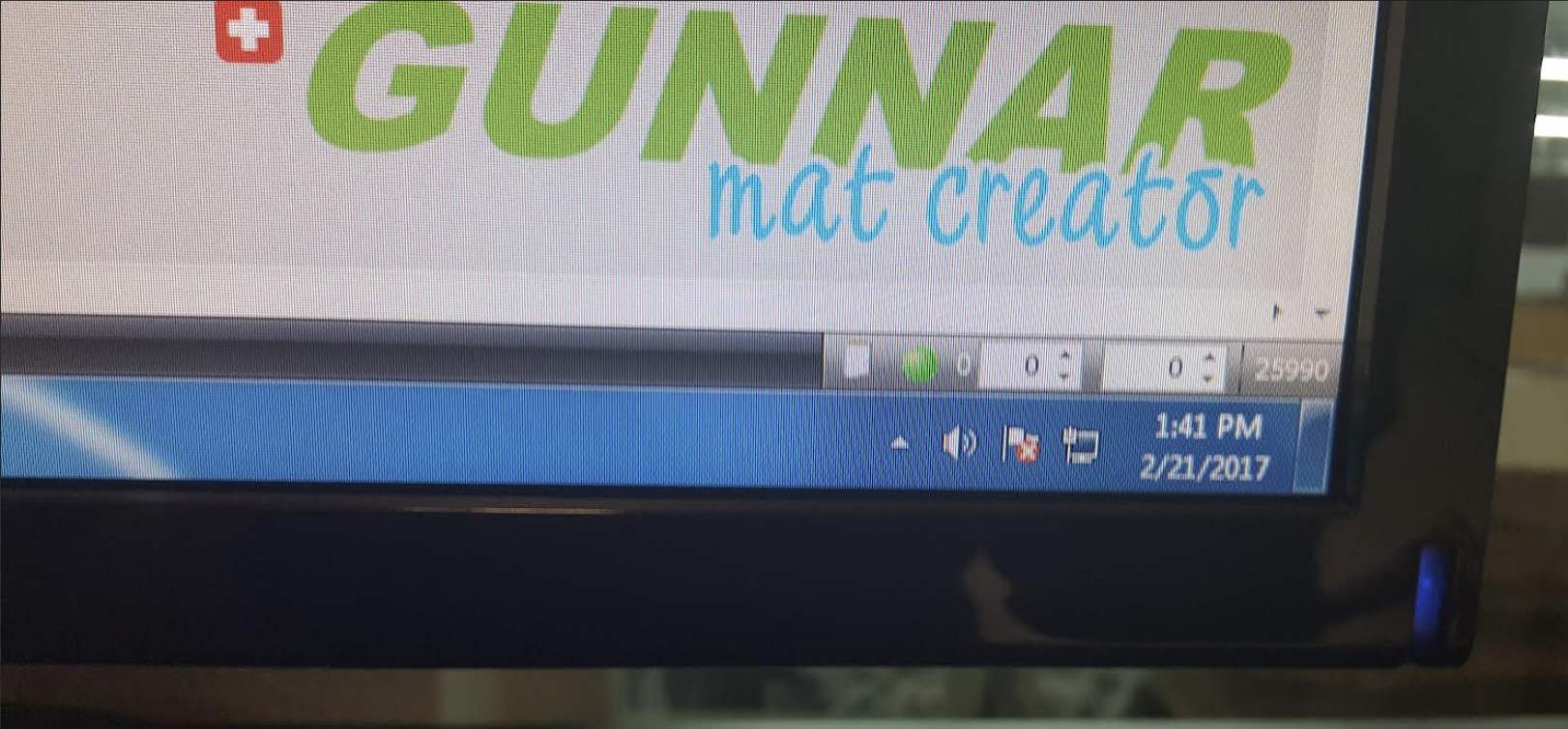 Gunnar F1 Hybrid M CMC Mat Cutter (used) Item # UFE-C1734 (TX)