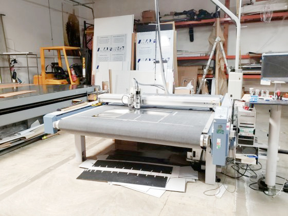 Zund L-2500 Flatbed Cutter / Router Conveyor (used) Item # UE-092721A (California)