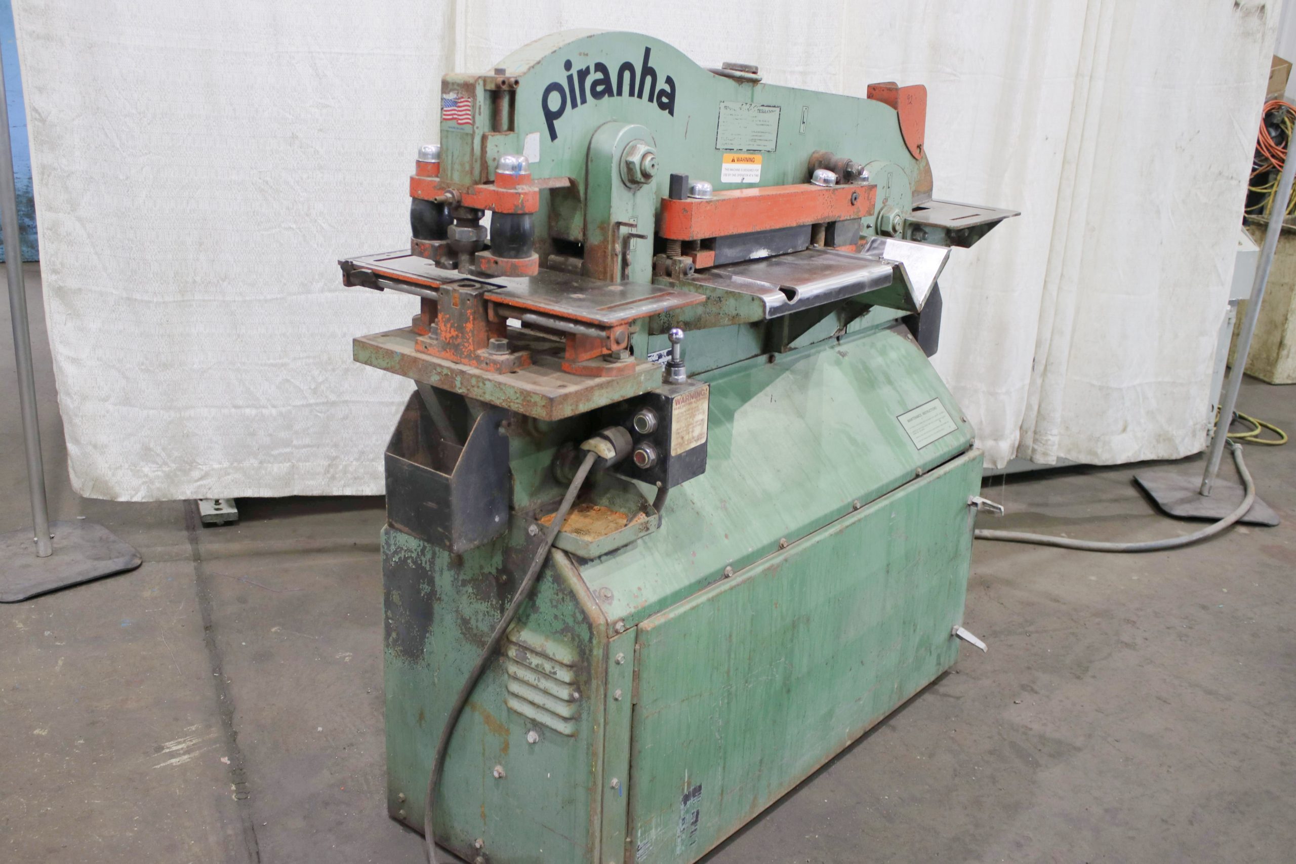 Piranha Hydraulic Ironworker (used) Item # UE-081121D (Ohio)